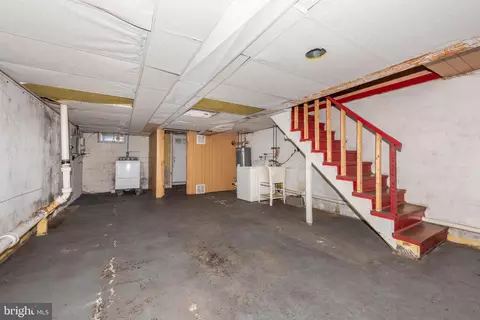 558 47th St, Baltimore, MD 21224 photo 18