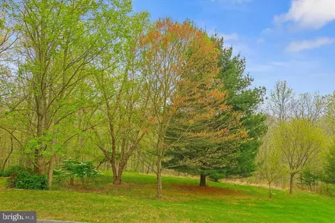 13036 Jerome Jay Dr, Cockeysville, MD 21030