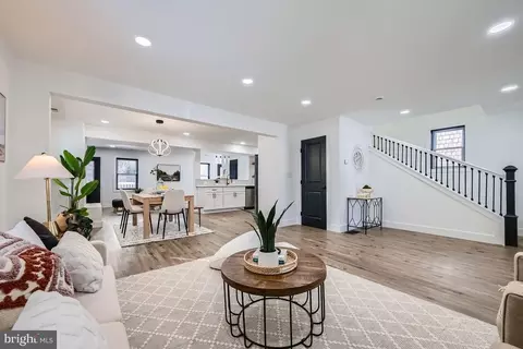 77 Winters Ln, Catonsville, MD 21228
