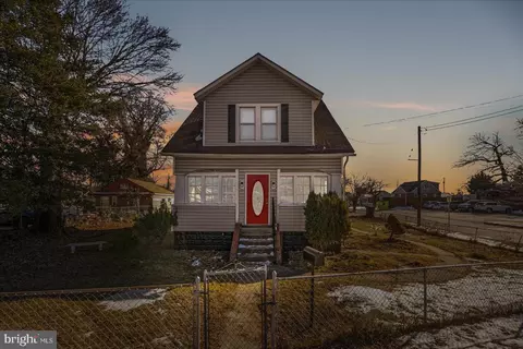 4327 Annapolis Rd, Baltimore, MD 21227 photo 2