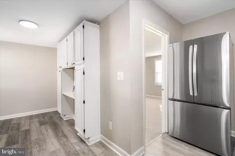 4327 Annapolis Rd, Baltimore, MD 21227 photo 14
