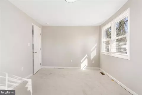4327 Annapolis Rd, Baltimore, MD 21227 photo 18