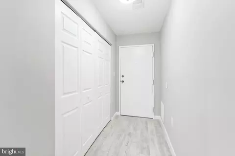 Entry Way - 8 Longstream Ct #101, Baltimore, MD 21209 photo 2 of 4