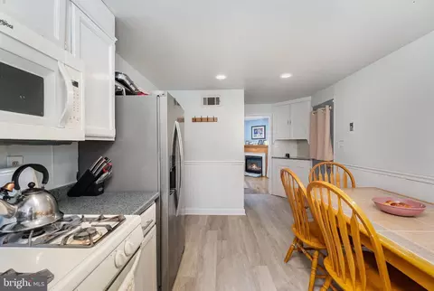 5 Branch, Baltimore, MD 21221 photo 8