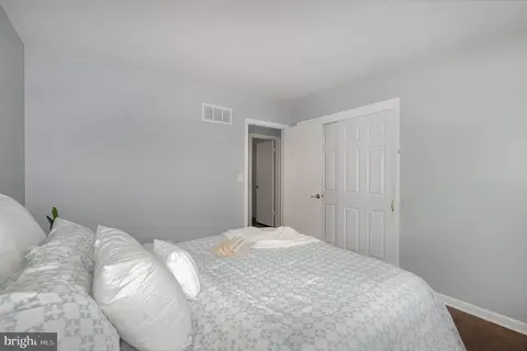 Bedroom - 6403 Lewis Rd, Baldwin, MD 21013 photo 5 of 7