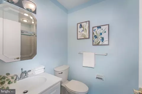 Bath - 6403 Lewis Rd, Baldwin, MD 21013 photo 2 of 2