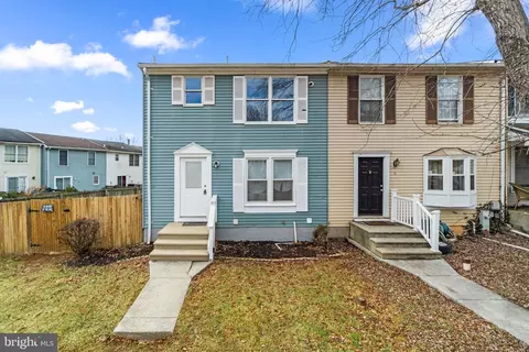 4 Woodbench Ct, Reisterstown, MD 21136