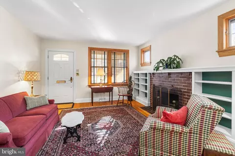 708 Dunkirk Rd, Baltimore, MD 21212 photo 4