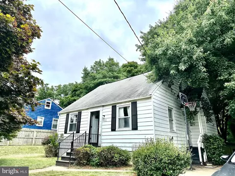 8013 Douglas Ave, Windsor Mill, MD 21244