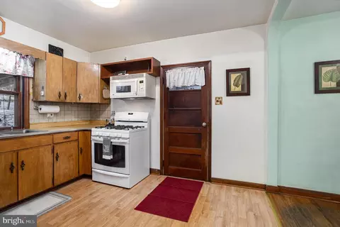 Entry Way - 13005 Harford Rd, Hydes, MD 21082 photo 1 of 3