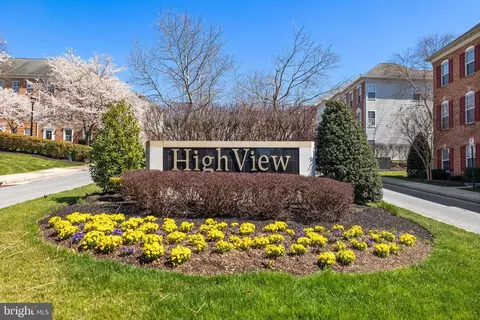 400 Symphony Cir #222H, Cockeysville, MD 21030