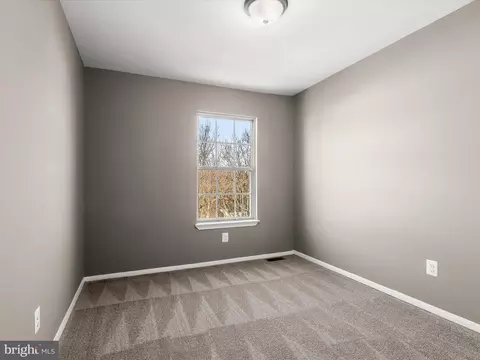 Bedroom - 15 Jack Pine Pl, Nottingham, MD 21236 photo 5 of 6