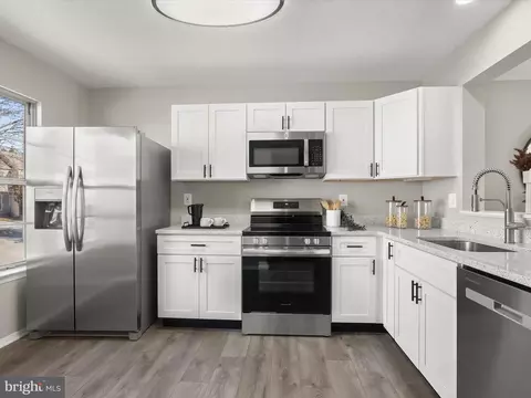 Kitchen - 15 Jack Pine Pl, Nottingham, MD 21236 photo 1 of 5