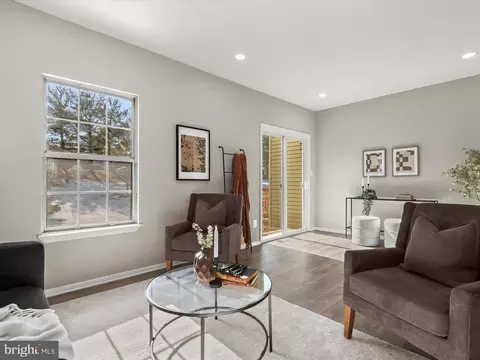 Living - 15 Jack Pine Pl, Nottingham, MD 21236 photo 4 of 5