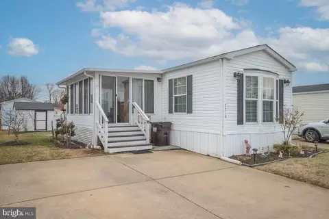 7516 Biscayne Bay Blvd, Middle River, MD 21220