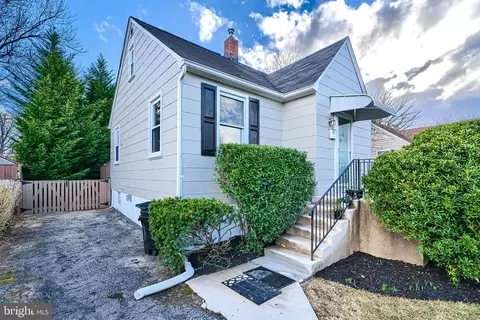 19 Evans Ave, Lutherville Timonium, MD 21093