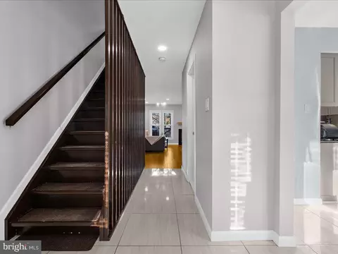 Entry Way - 6936 Clearwind Ct, Baltimore, MD 21209 photo 1 of 2