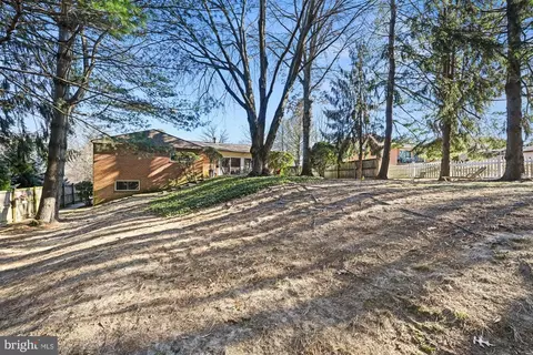 Exterior - 7208 Denberg Rd, Baltimore, MD 21209 photo 2 of 4