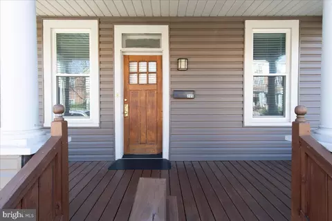 Exterior - 205 1st Ave, Lansdowne, MD 21227 photo 4 of 7