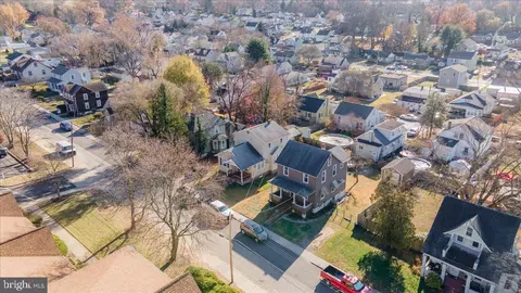 View/Area - 205 1st Ave, Lansdowne, MD 21227 photo 7 of 11
