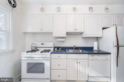 93 Murdock Rd, Baltimore, MD 21212 photo 13