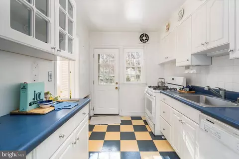 93 Murdock Rd, Baltimore, MD 21212 photo 15