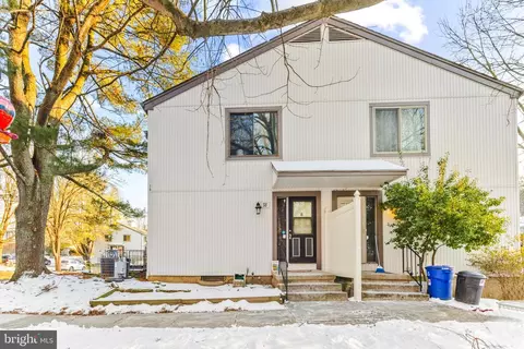 78 Dendron #78, Parkville, MD 21234