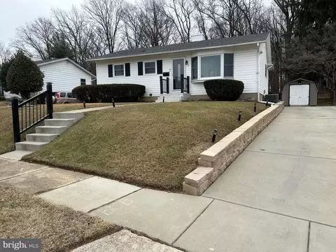 5 Oakmere Rd, Owings Mills, MD 21117
