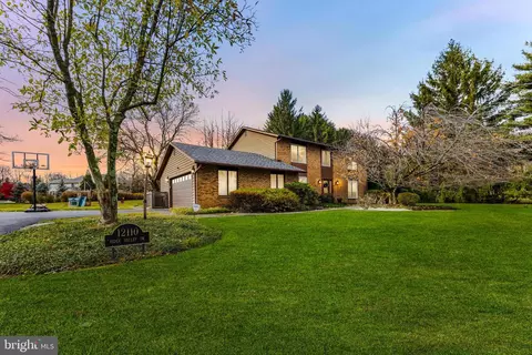 12110 Ridge Valley Dr, Owings Mills, MD 21117