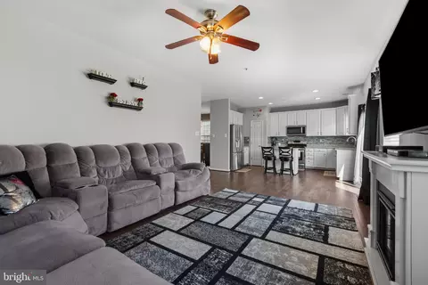 9657 Biggs Rd, Middle River, MD 21220 photo 14