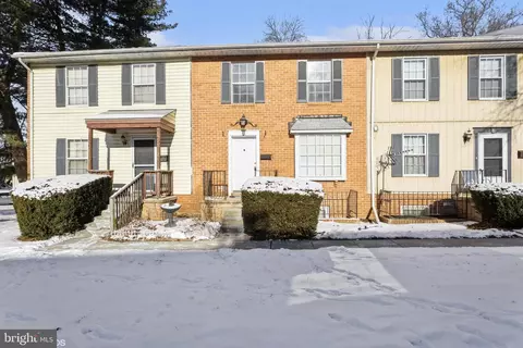 4 Shetland Cir #4, Reisterstown, MD 21136