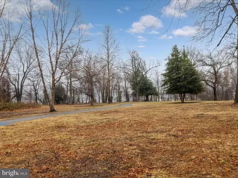 339 Dark Head Rd, Middle River, MD 21220 photo 35