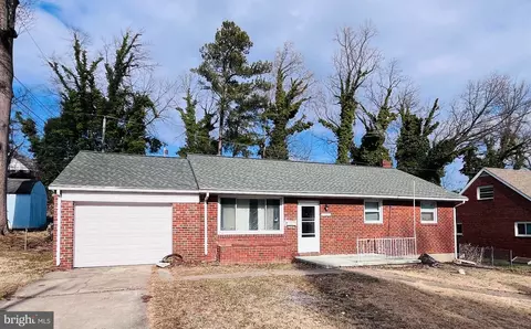 10 Walnut Ave, Baltimore, MD 21206 photo 2