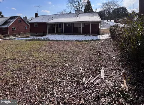 10 Walnut Ave, Baltimore, MD 21206 photo 5