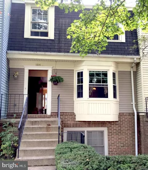 106 Kettle Ct #9-4, Windsor Mill, MD 21244