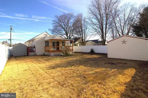 Exterior - 7613 Maple Rd, Dundalk, MD 21222 photo 5 of 5