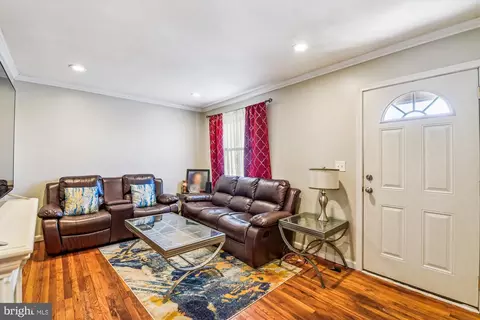 5933 Meadow Rd, Baltimore, MD 21206 photo 4