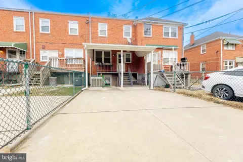 Exterior - 2810 Plainfield Rd, Dundalk, MD 21222 photo 2 of 2
