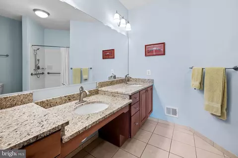 Bath - 7201 Travertine Dr #106, Baltimore, MD 21209 photo 1 of 2