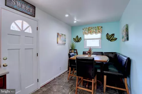 Dining - 3820 New Section Rd, Middle River, MD 21220 photo 1 of 1