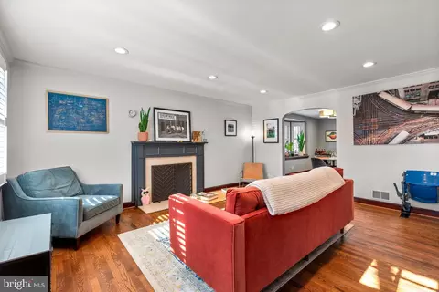 410 Dumbarton Rd, Baltimore, MD 21212 photo 4