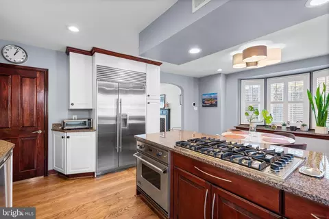 410 Dumbarton Rd, Baltimore, MD 21212 photo 10