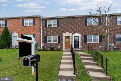 7 Tommy True Ct, Parkville, MD 21234