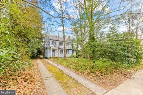 Exterior - 6405 Pinehurst Rd, Baltimore, MD 21212 photo 2 of 11