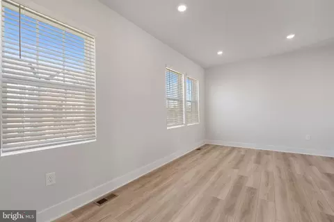 1824 Parham Way, Windsor Mill, MD 21244 photo 13