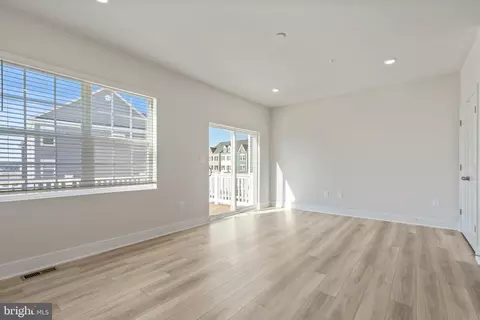 1824 Parham Way, Windsor Mill, MD 21244 photo 18