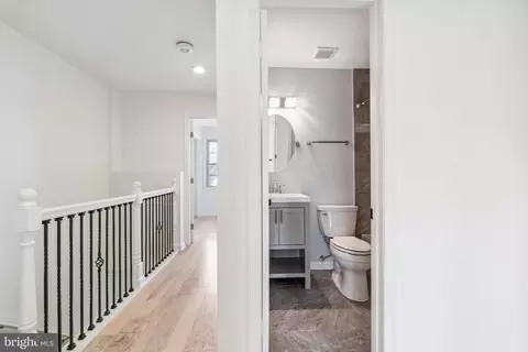 Entry Way - 47 Tallow Ct #4-4, Windsor Mill, MD 21244 photo 8 of 9