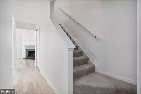 Entry Way - 47 Tallow Ct #4-4, Windsor Mill, MD 21244 photo 6 of 9