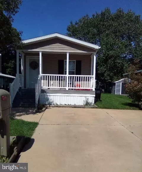 113 Covered Wagon Rd, Middle River, MD 21220