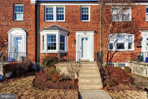 226 Gaywood Rd, Baltimore, MD 21212